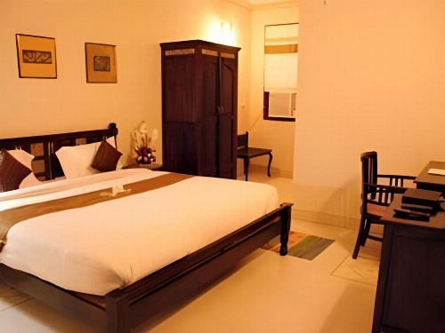 Hotel Sirsi Haveli image 16